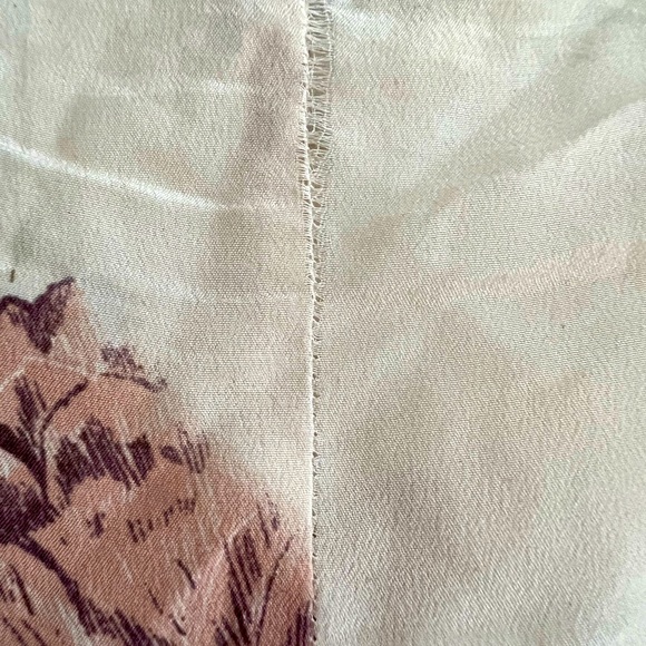 Aritzia tank - Picture 4 of 4